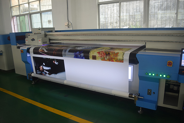 購(gòu)買(mǎi)uv打印機(jī)什么尺寸的好？